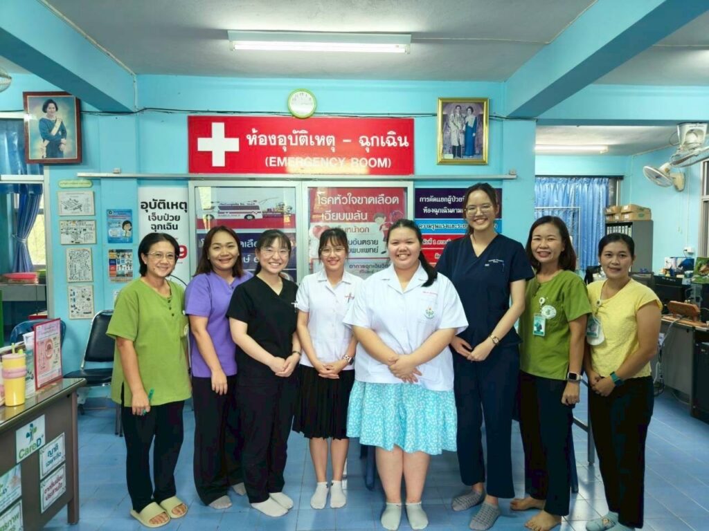 บรรยากาศฝึกปฏิบัติของนักศึกษาแพทย์ปี 6 ณ รพ.ดอยเต่า