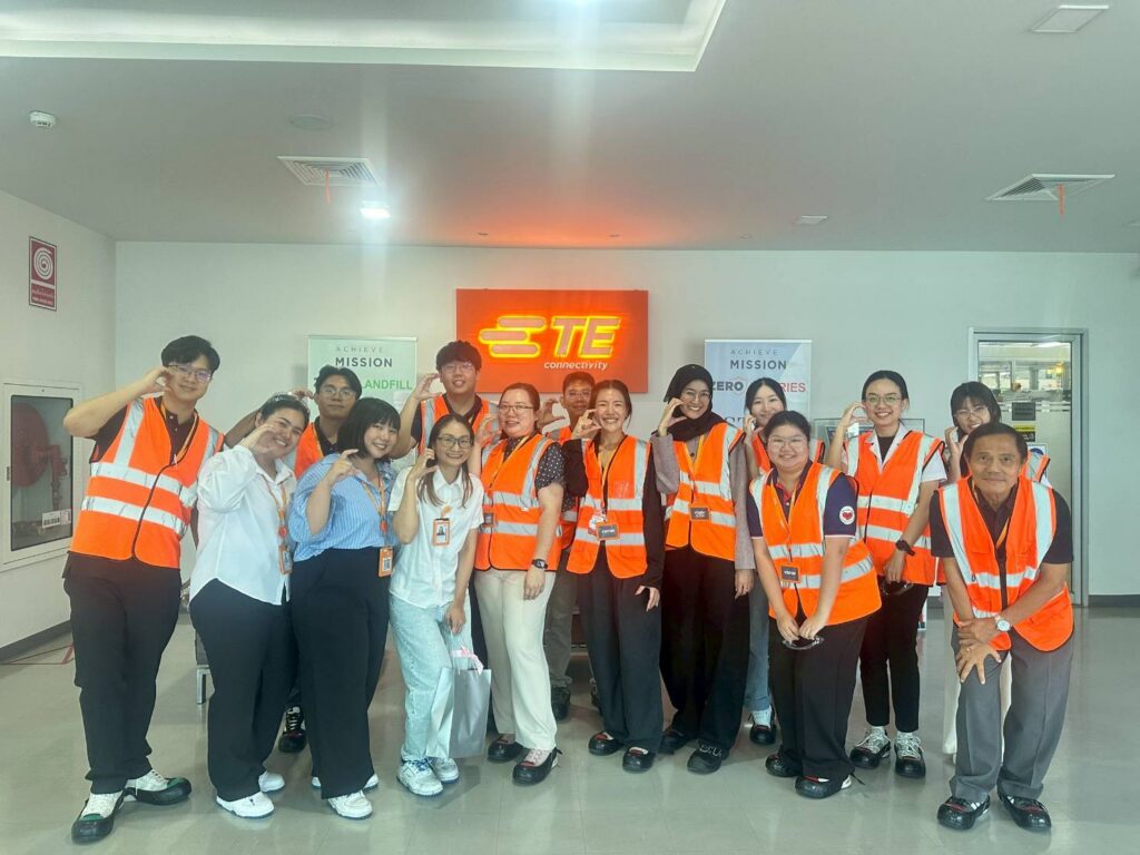 เมื่อวันที่ 7 พฤศจิกายน 2568 ผู้เข้าอบรม Occmed รุ่นที่ 9 ได้มีโอกาสเข้าศึกษาดูงาน ณ บริษัท ช้าฟเนอร์ อีเอ็มซี จำกัด