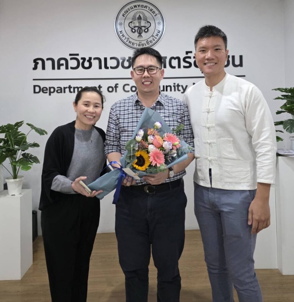 ภาควิชาเวชศาสตร์ชุมชน คณะแพทยศาสตร์ มหาวิทยาลัยเชียงใหม่ได้ร่วมแสดงความยินดีกับ รศ.นพ.วิทวัส สุรวัฒนสกุล
