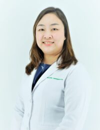 Dr.Nalinee Ying